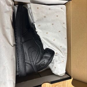 Jordan 1 All Black NWT